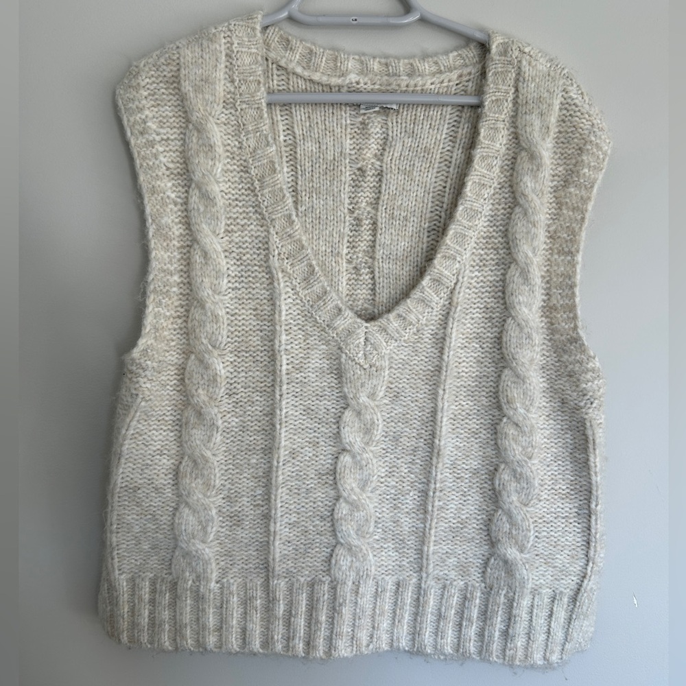 NEW American Eagle oversized sweater vest